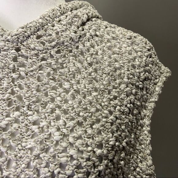 John + Jenn Hooded Chunky Knit Top - Picture 8 of 9